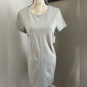 Old Navy light gray round neck short sleeve T-shirt dress